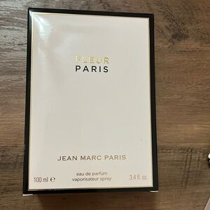 Fleur Paris Perfume
